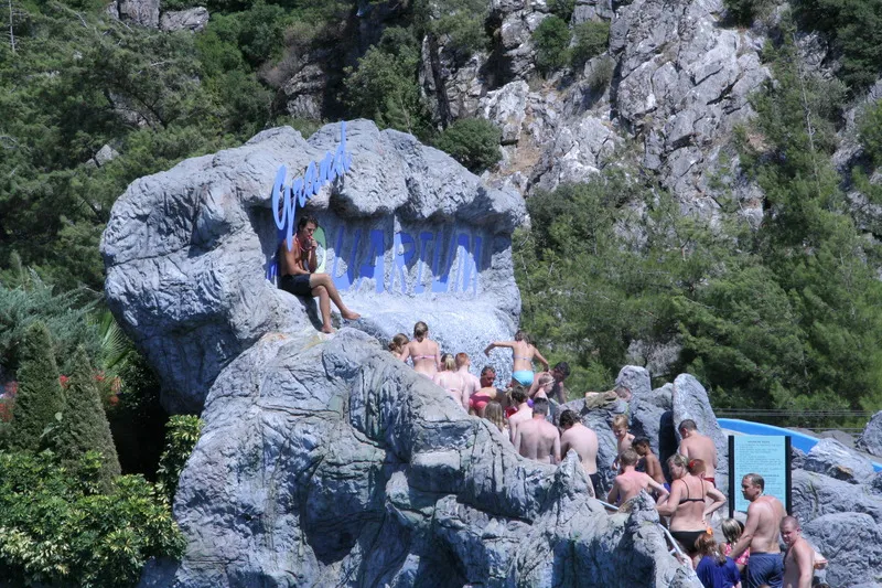 Pool, Grand Aquarium Apart, Dalaman