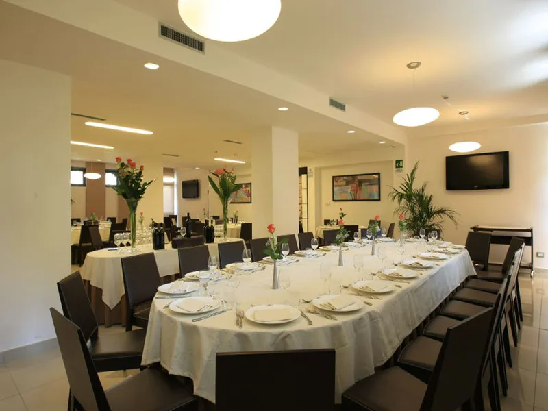 Conferences, La Costiera, Naples