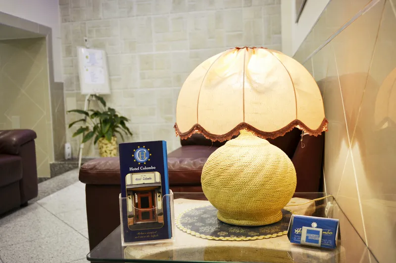 Lobby, Colombo, Naples