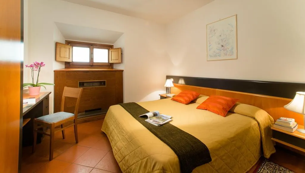APARTMENT CAPACITY 4 Room, Residence San Niccolo, Florence