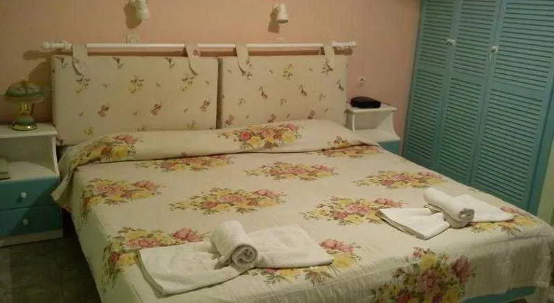 Room, Dioscouroi Aparthotel, Crete