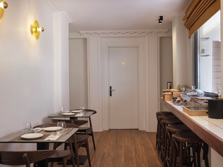 Astikon House, Athens