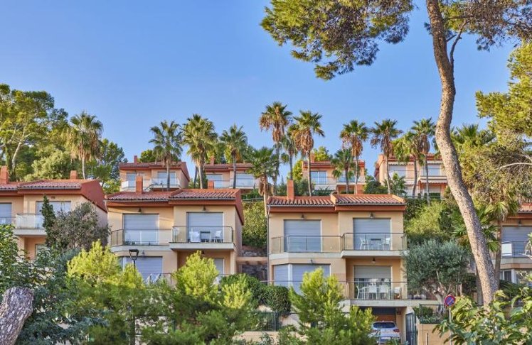 Universal Aquamarin Beach Houses, Majorca