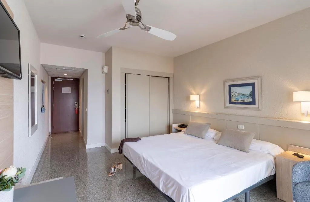 Double or Twin CAPACITY 1 Room, Prestige Goya Park, Costa Brava