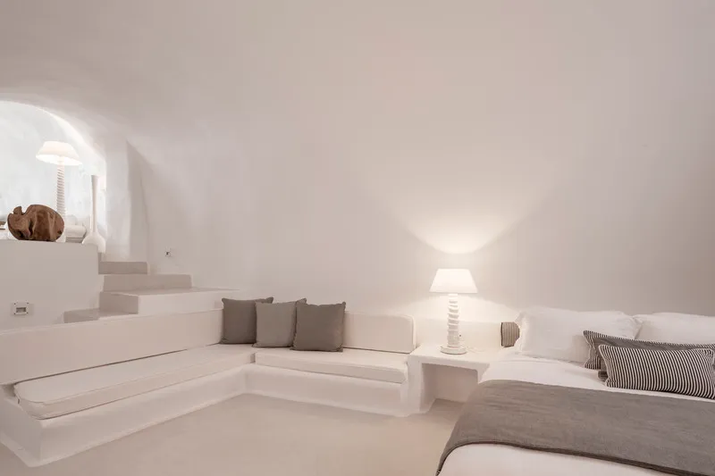 CAVE SEA VIEW Room, Katikies Chromata Santorini - The Leading Hotels, Santorini