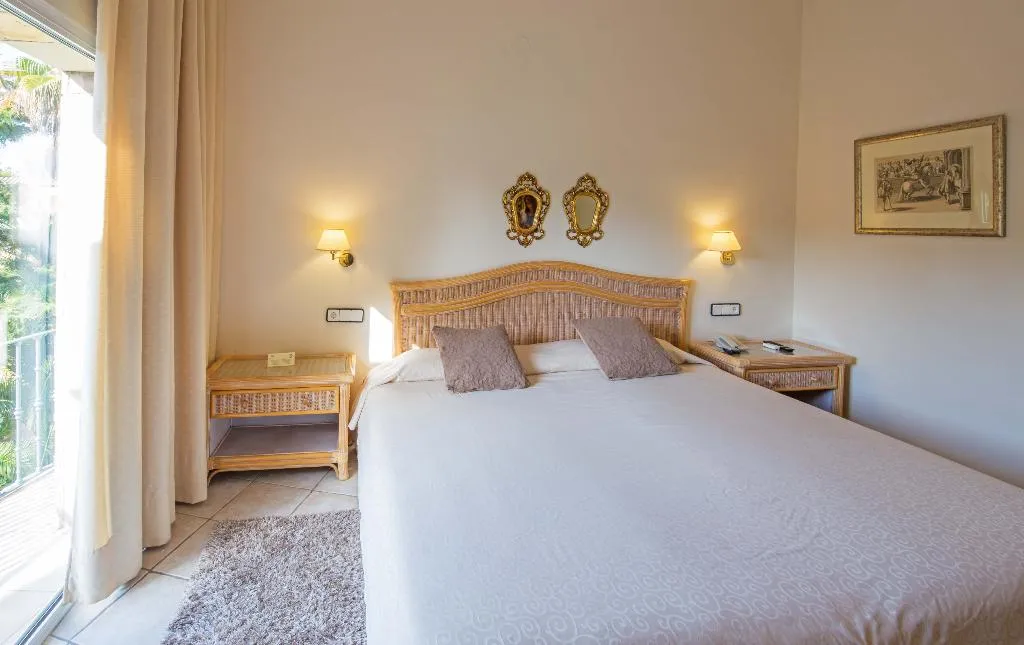 DOUBLE SINGLE USE STANDARD Room, Cap Roig, Costa Brava