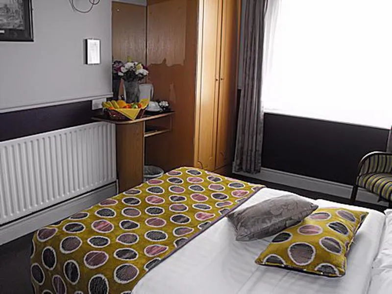 Room, The Glen Guesthouse, Dublin