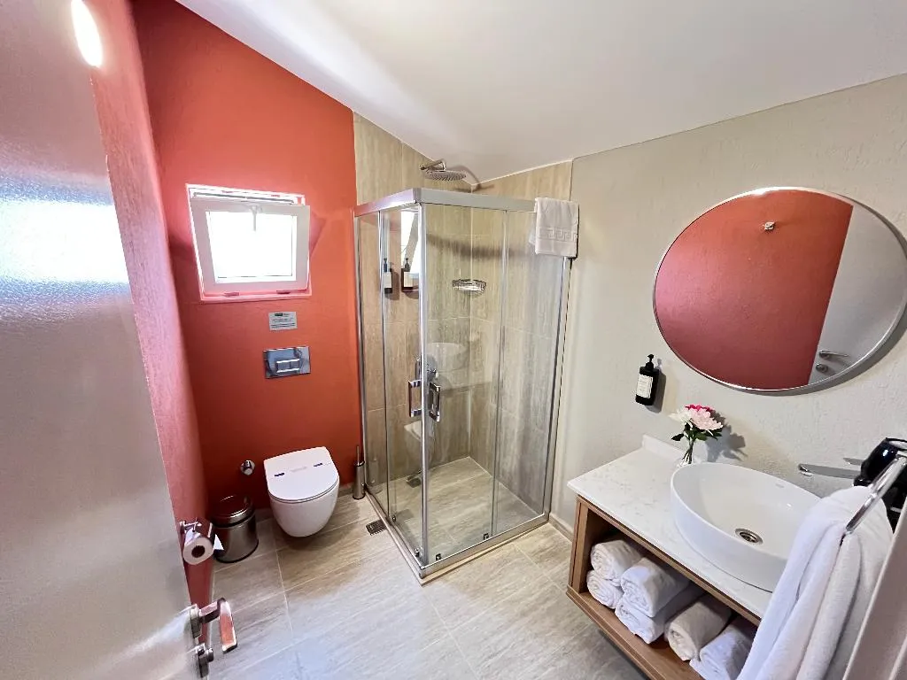 FAMILY ROOM Accessible Two Double beds Room, West House Exclusi̇ve Hotel Göcek, Dalaman