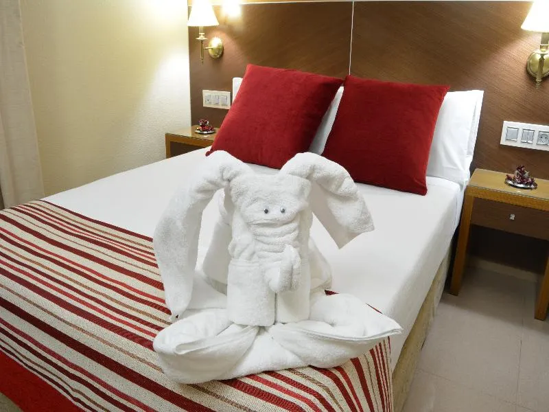 TRIPLE STANDARD Room, Regio 2, Costa De La Luz
