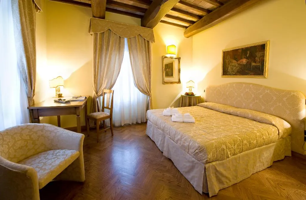 Double or Twin CLASSIC Room, Relais dell Olmo, Perugia