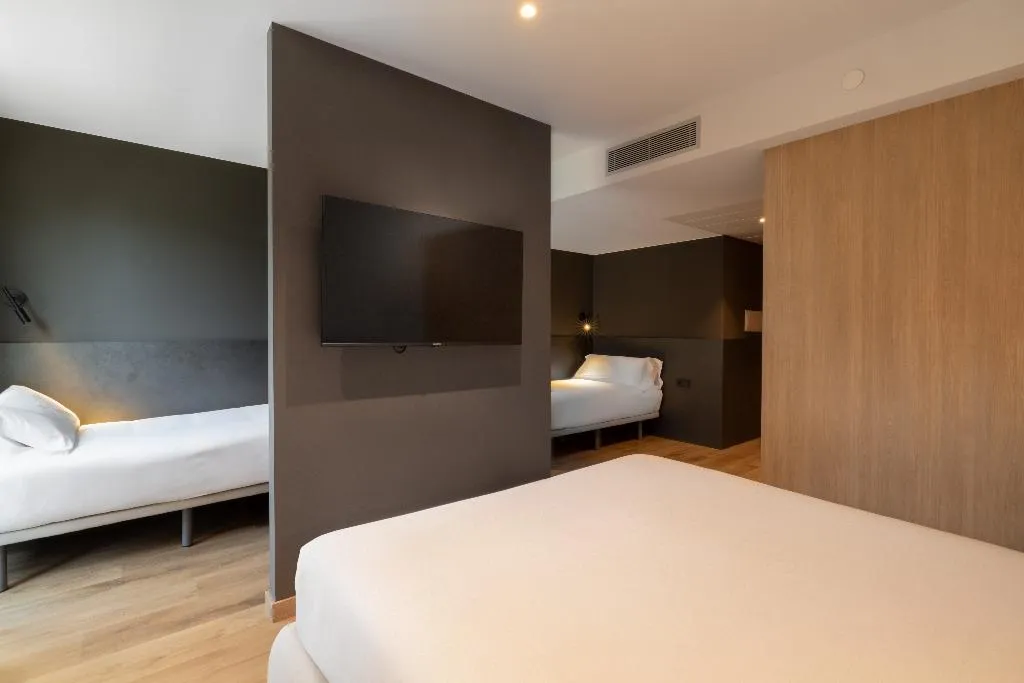 FAMILY ROOM STANDARD Room, Hotel SB Win Sup, Barcelona