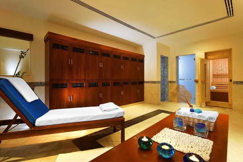 Sports and Entertainment, Helnan Dream Land & Conference Center, Cairo