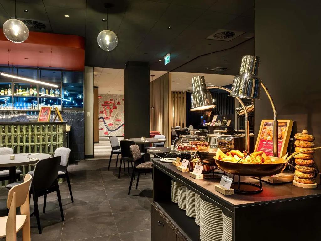 Bar, Ibis Krakow Centrum, Krakow