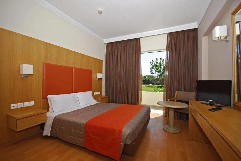 JUNIOR SUITE STANDARD Room, Kipriotis Village Resort, Kos