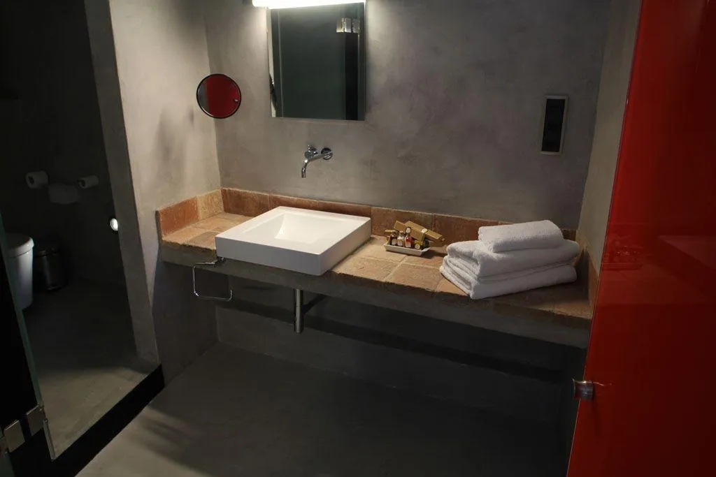 DOUBLE SUPERIOR Room, Can Cuch, Barcelona