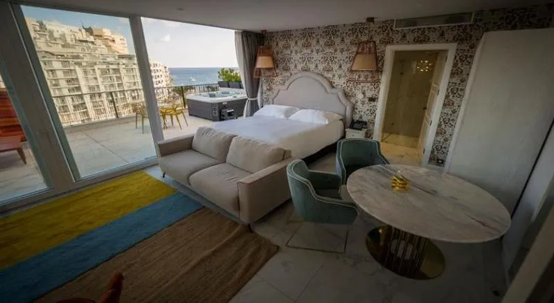 SUITE EXECUTIVE Room, Holm Boutique & Spa, Malta