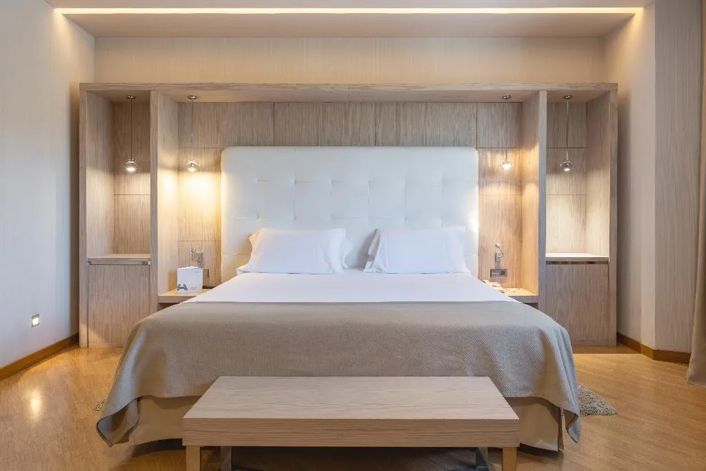 Room, Santos Maydrit Airport, Madrid