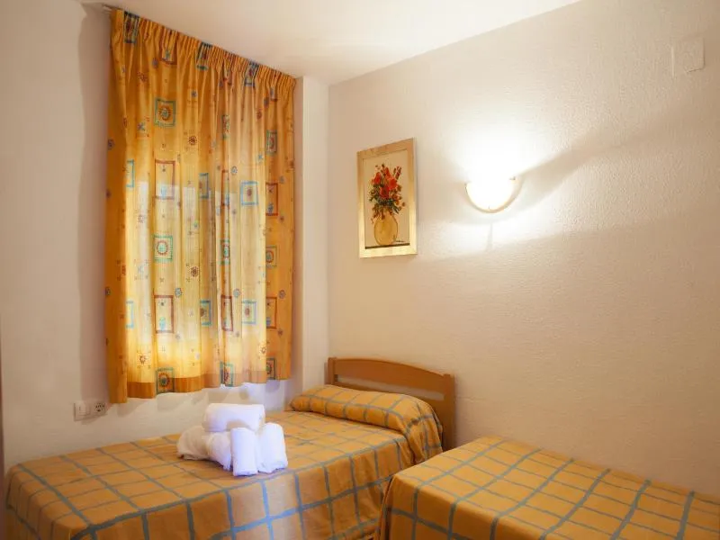 Room, Siesta Dorada, Costa Dorada