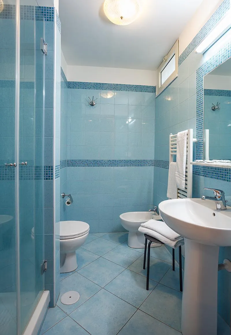 Double or Twin POOL VIEW Room, Club Sorrento, Naples