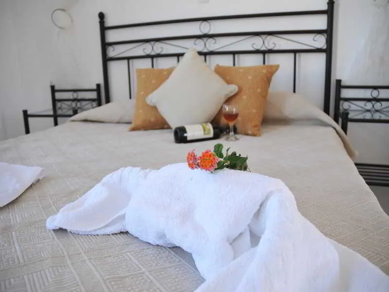 Room, Thira's Dolphin, Santorini