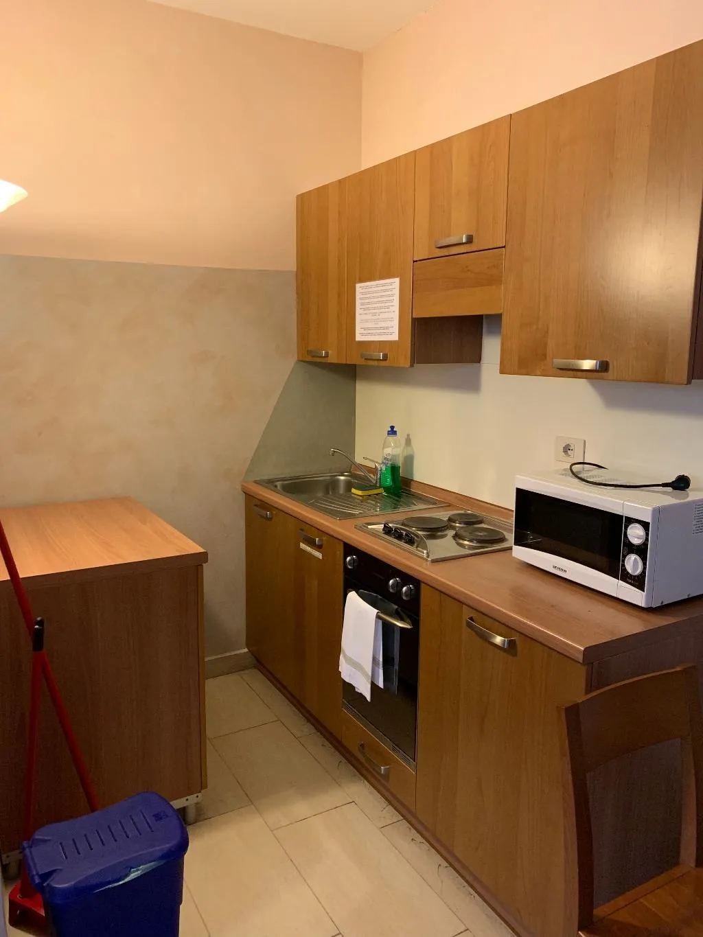 STUDIO CAPACITY 4 Room, Gemini City Centre Studios, Florence