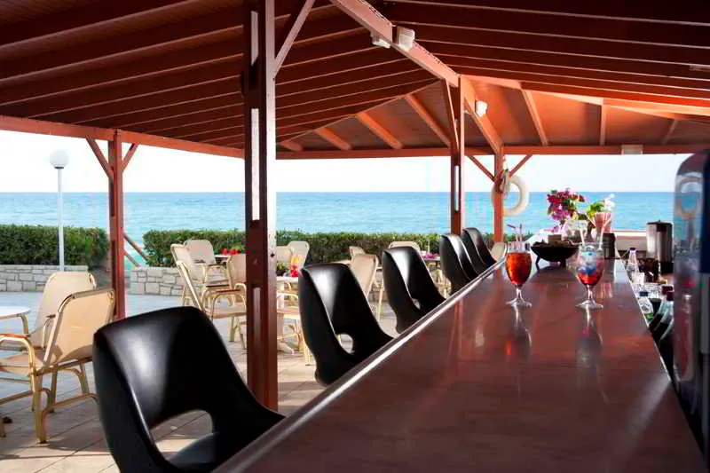 Bar, Maravel Land, Crete