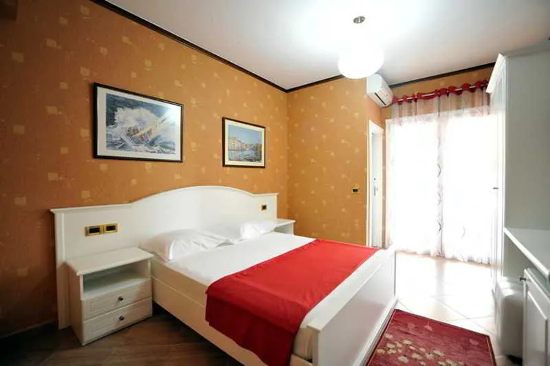 Room, Iliria International, Durres