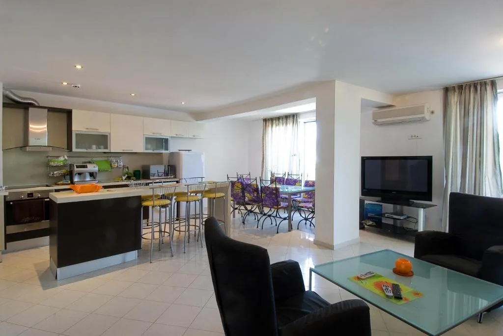 General view, MNG Holiday Apartments, Bourgas