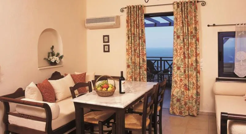 APARTMENT SEA VIEW Room, Nymphes Luxury Apartments, Crete