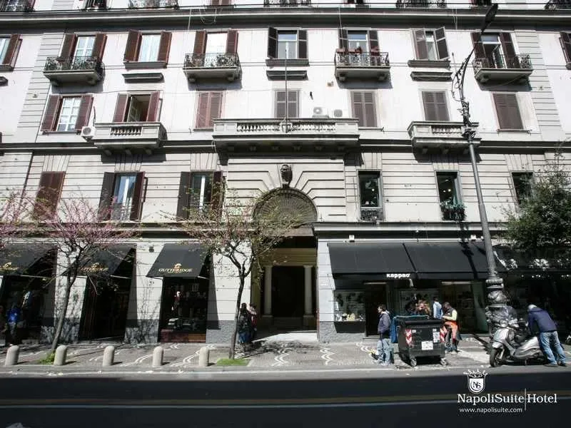General view, Napoli Suite, Naples