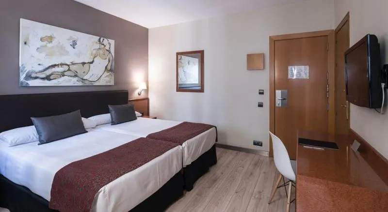 Room, Catalonia Castellnou, Barcelona