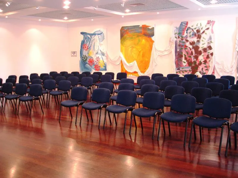 Conferences, Escola, Madeira