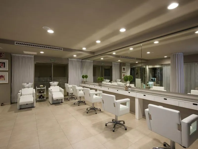 Sports and Entertainment, Platinum Yucatan Princess, Playa Del Carmen