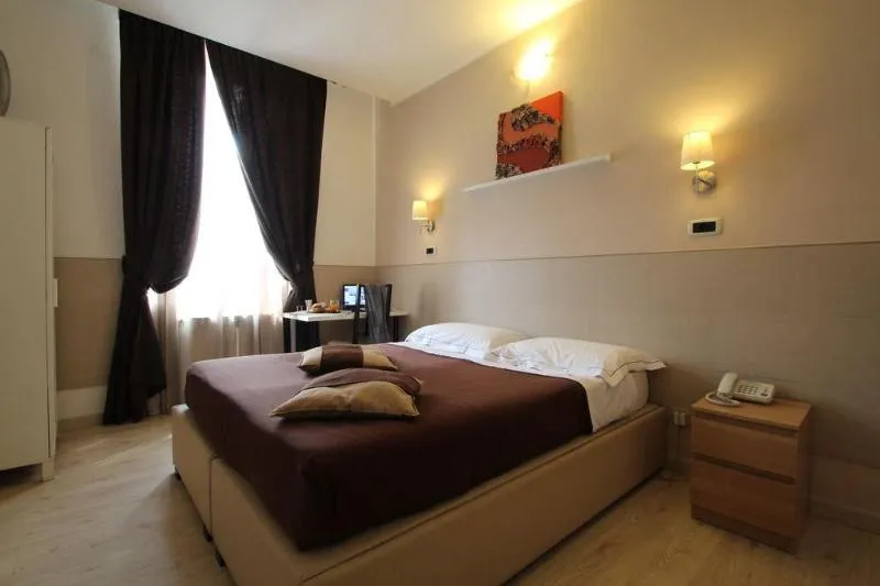 General view, Hotel Indipendenza, Rome