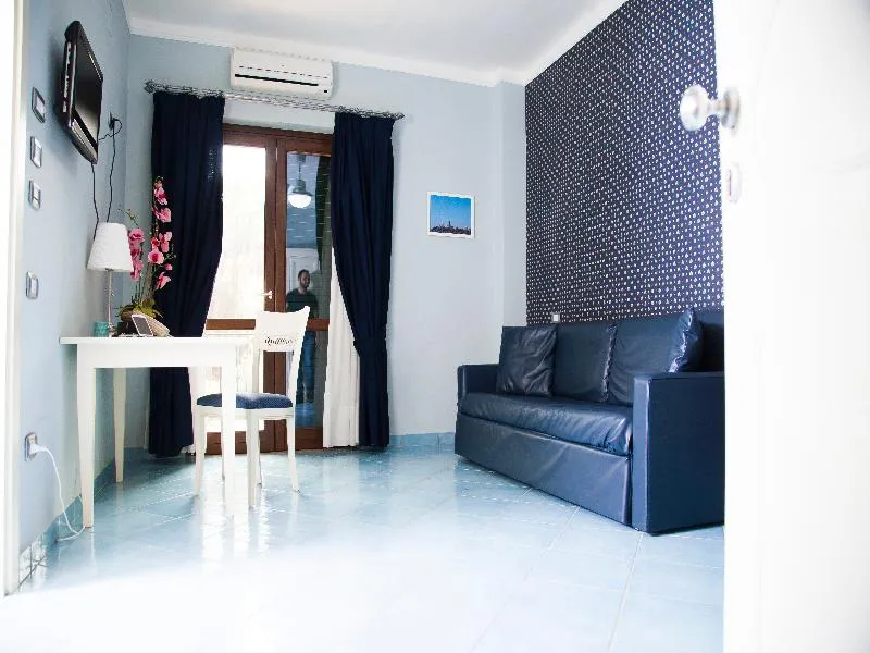 DOUBLE SUPERIOR Room, Parco dei Principi, Naples