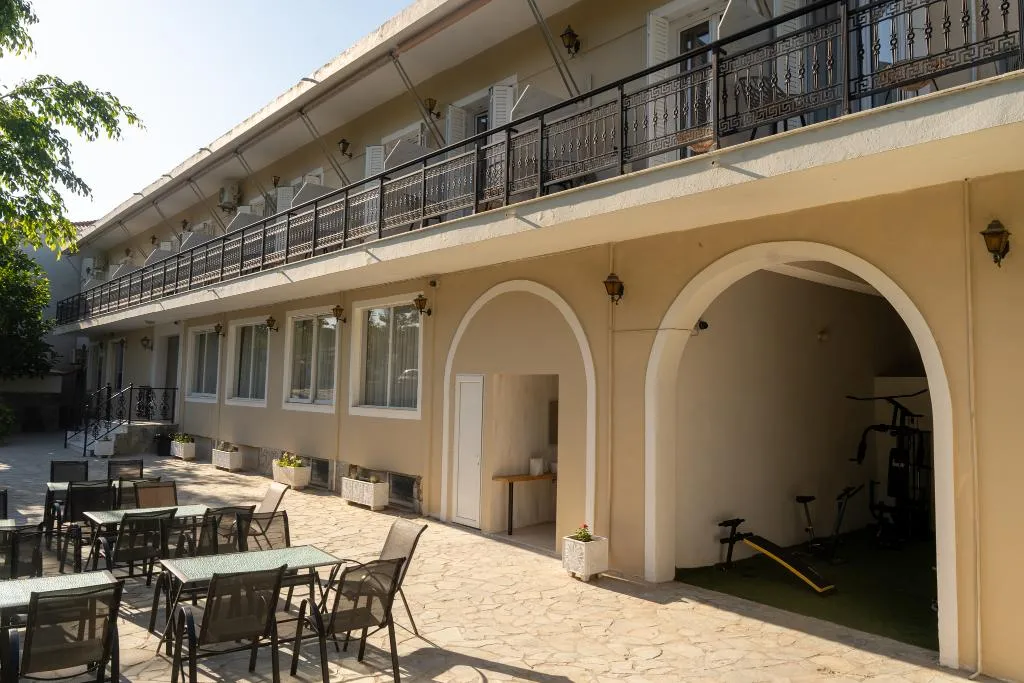 Terrace, Argassi Beach Hotel, Zante