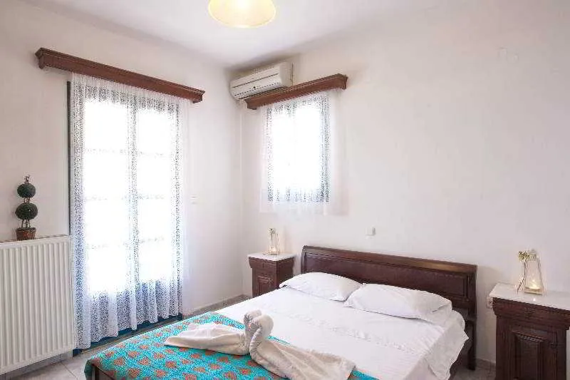 Room, Alisaxni Resort, Santorini