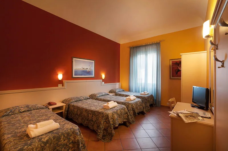 QUADRUPLE STANDARD Room, Eden, Florence