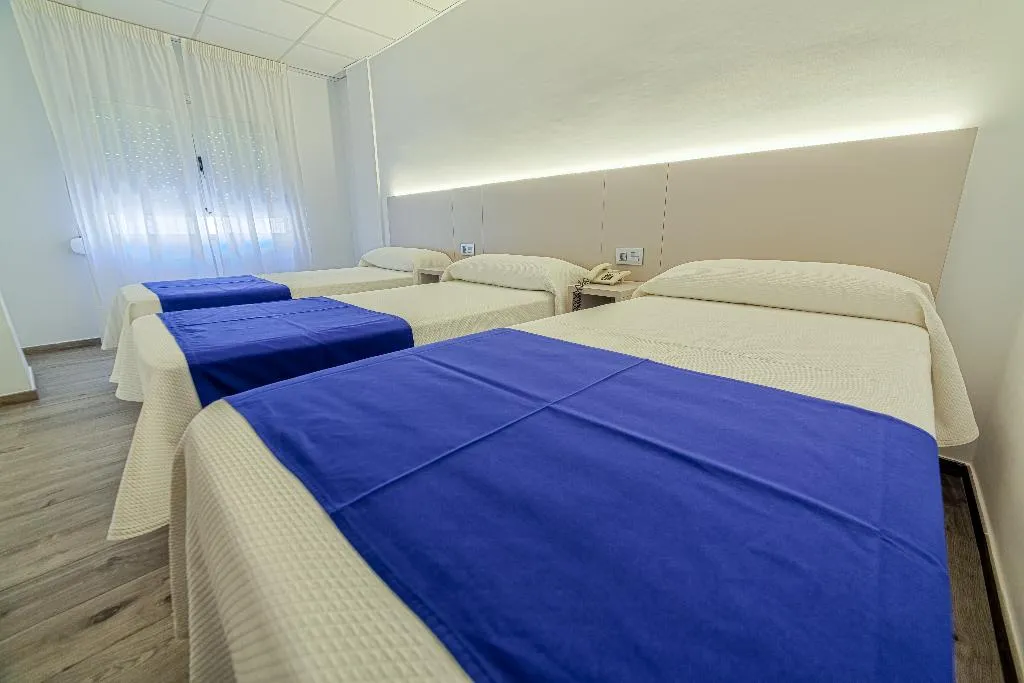 TRIPLE CAPACITY 3 Room, La Perla, Costa Almeria