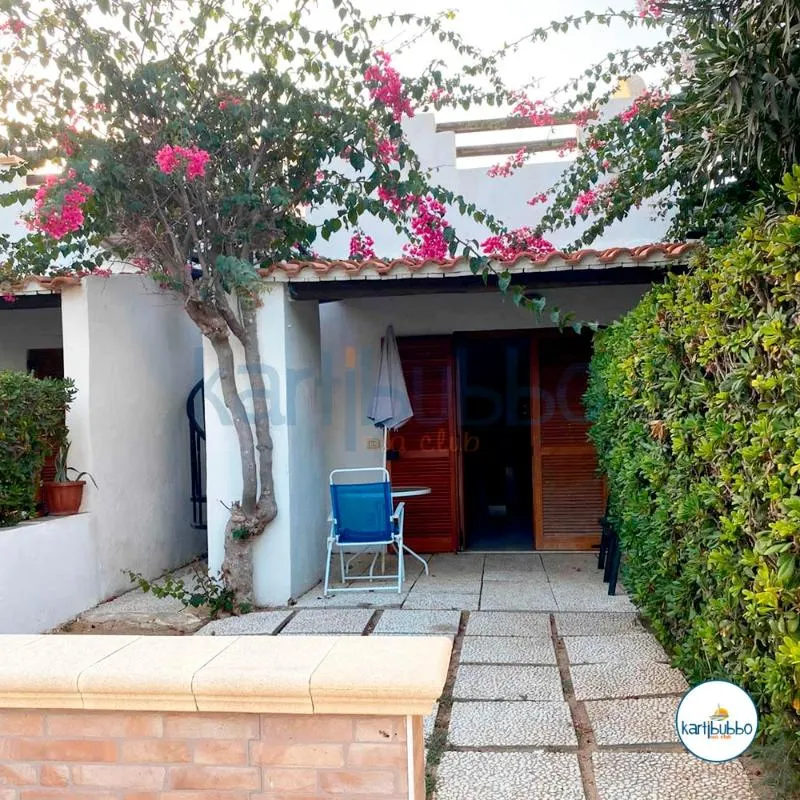 VILLA CAPACITY 4 Room, Kartibubbo Beach Resort, Palermo