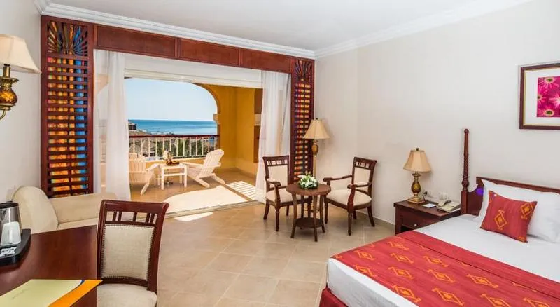 SINGLE DELUXE SEA VIEW Room, Caribbean World, Red Sea Riviera