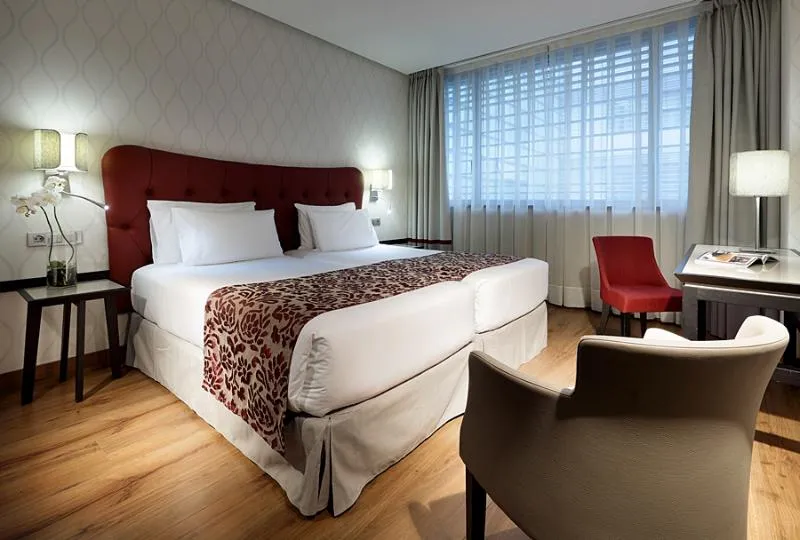 DOUBLE SINGLE USE SUPERIOR Room, Eurostars Plaza Mayor, Madrid