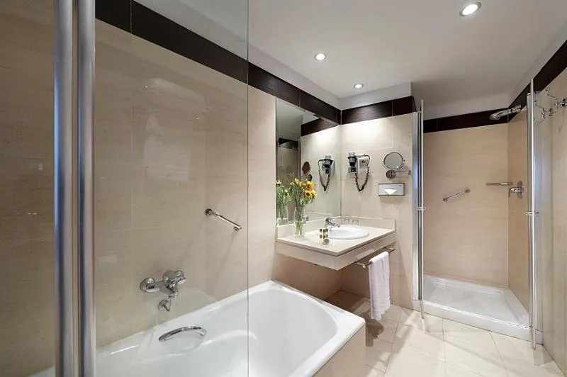 Double or Twin SUPERIOR Room, Eurostars Palacio Santa Marta, Madrid