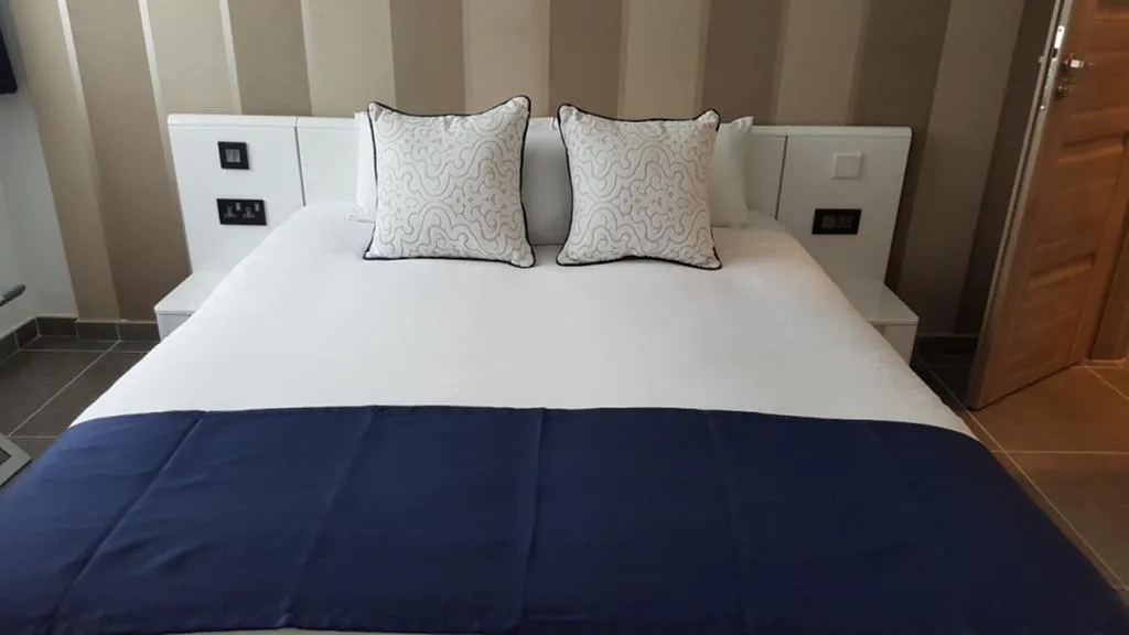 Double or Twin STANDARD Room, Pebbles Boutique Aparthotel, Malta
