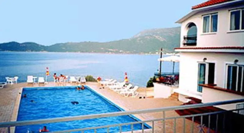 Pool, Green Bay, Kefallinia