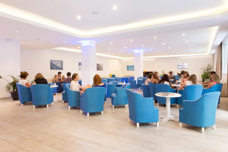 Lobby, Guya Wave, Majorca