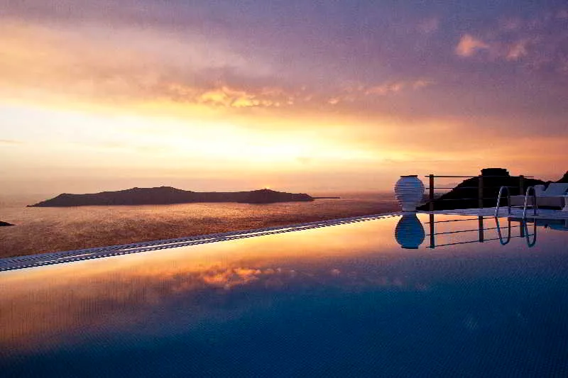 Pool, Homeric Poems, Santorini