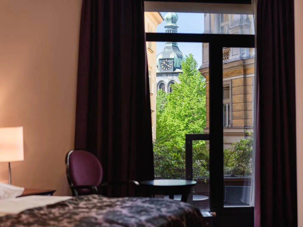 DOUBLE WITH BALCONY Room, EA Hotel Embassy Prague, Prague
