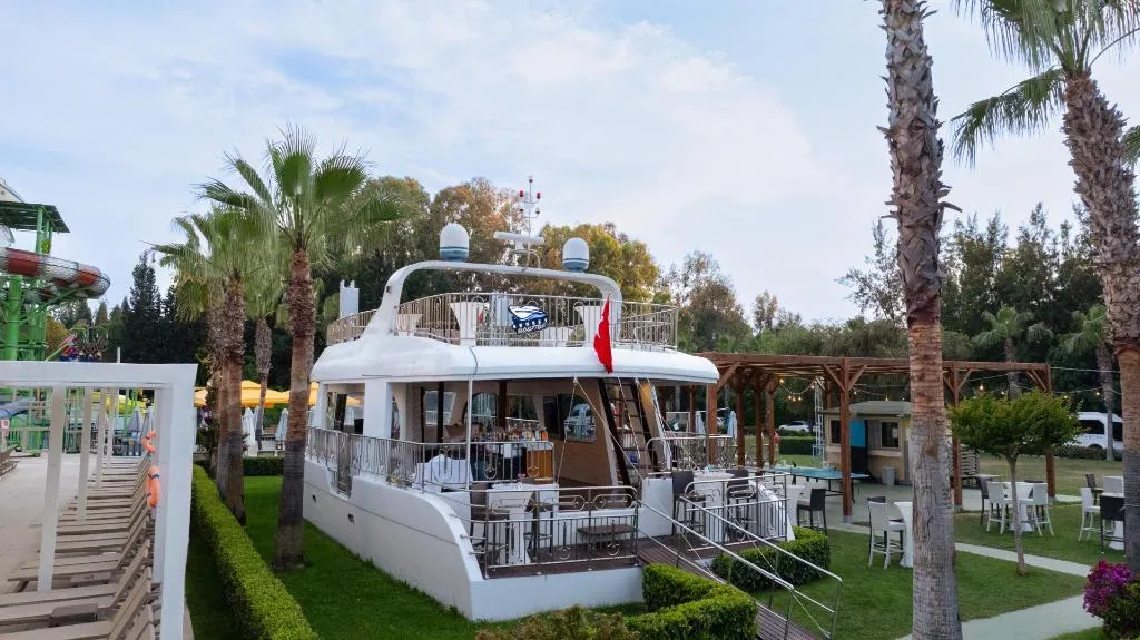 Bar, Crystal Sunset Pearl Collection, Antalya