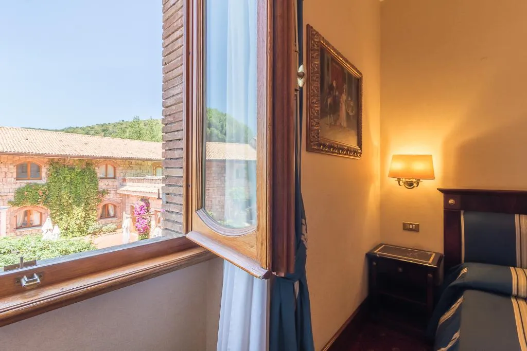 DOUBLE STANDARD Room, Torre Sant Angelo, Rome